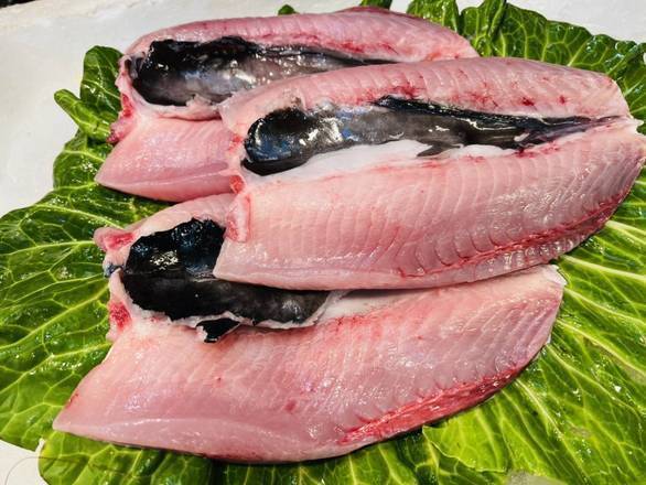 無刺海虱目魚肚（中）1片約200克(陳氏無刺虱目魚/D004-17)