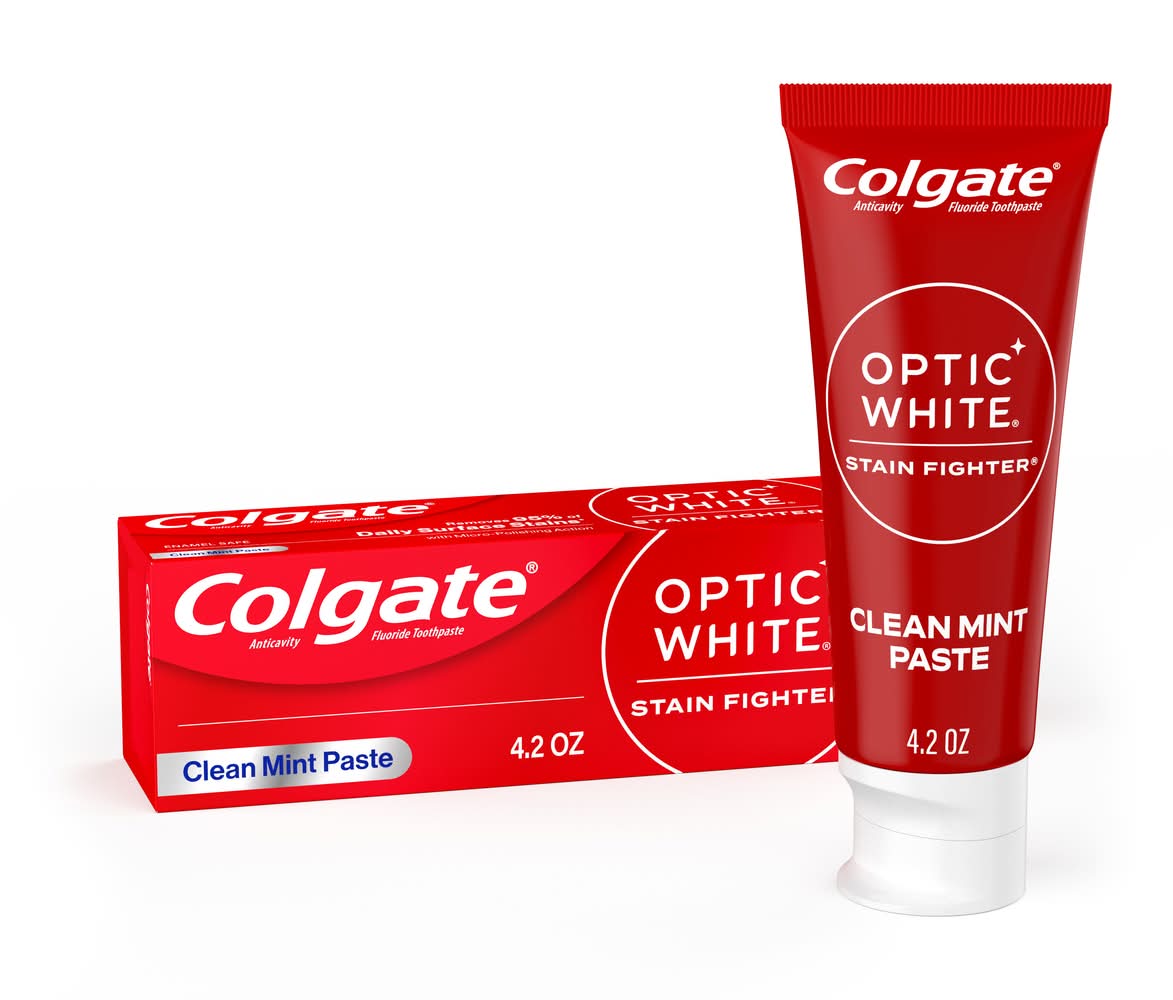 Colgate Optic White Stain Fighter Clean Mint Paste Toothpaste (4.2 oz)