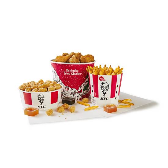 10 Piece Festive Favourites Bucket