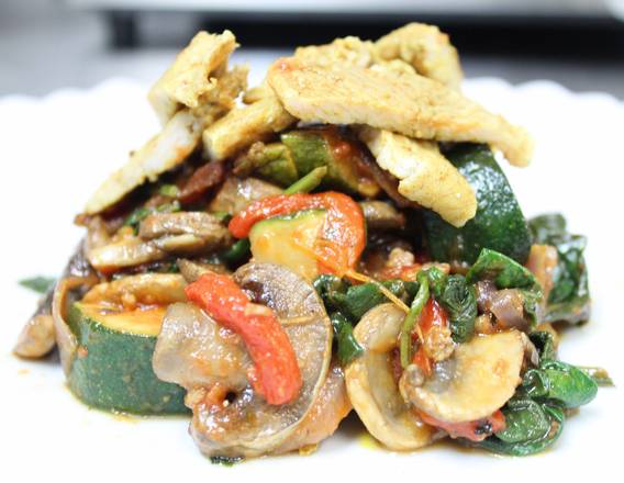 Keto Chicken Stir Fry