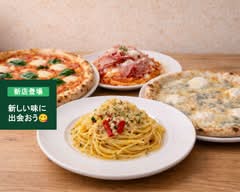【とろけるチーズのピッツァと本格パスタ】ポルコロッソ  【torokeruti-zunopittsatohonkakupasuta】porukorosso
