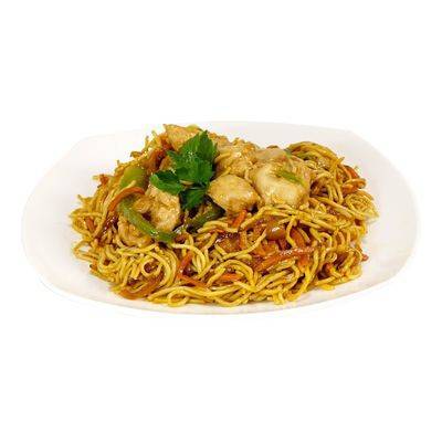 Fresh 2 Go · Chicken chow mein - 730 calories (330 g)