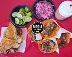 Birria La Mejor Abierto 24 HR (Arco de Tijuana)