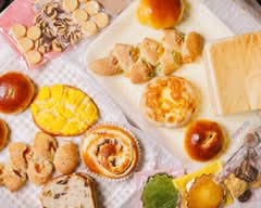 パンと焼菓子 ぷち窯 puchikama