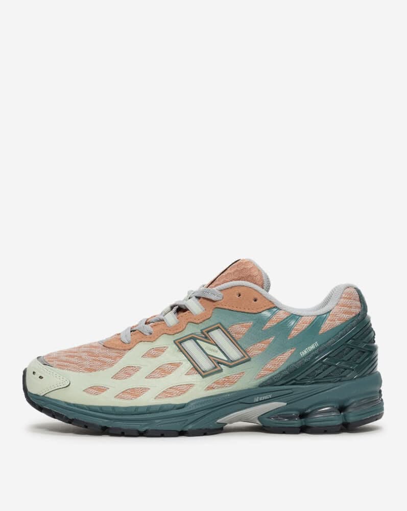 New Balance 1906W (Green - 8.5)