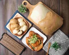 老麵 炸彈蔥油餅 比臉大饅頭