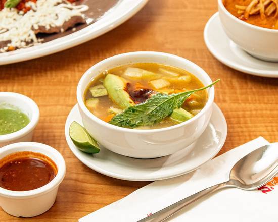 Caldo tlalpeño