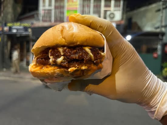 COLOMBO BURGERS - Colombo 05