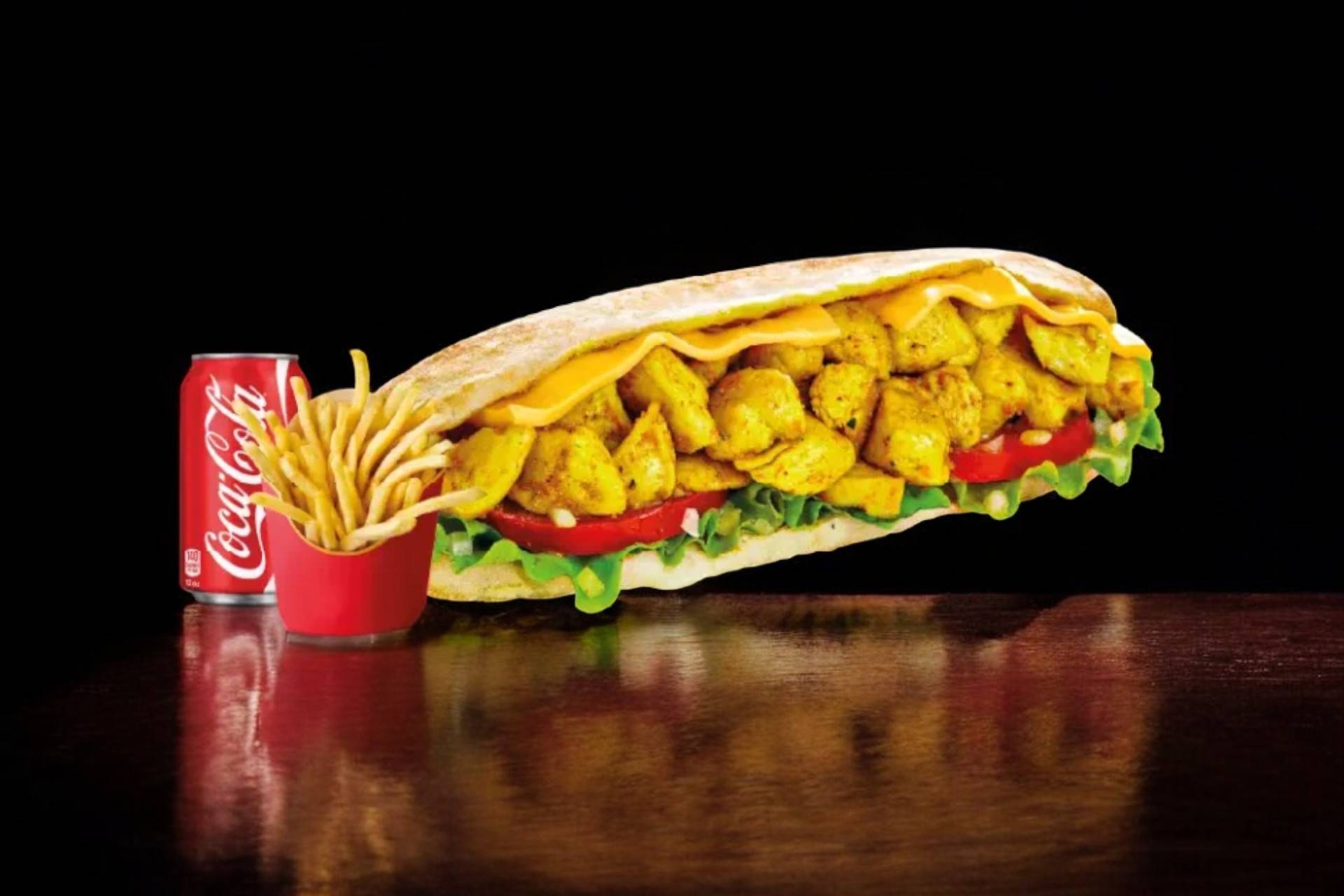 Menu sandwich chicken🌮🍟 🥤
