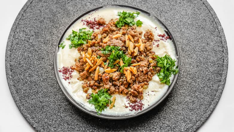 Hommos à la Viande