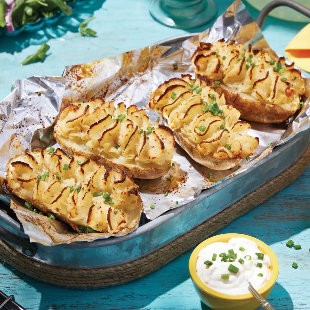 M&M Food Market Classic Stuffed Potatoes (4 ct)