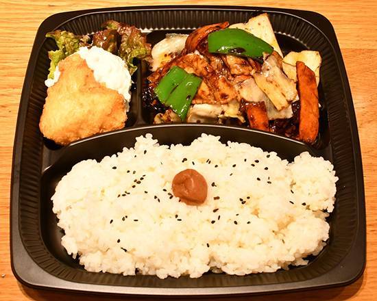 回鍋肉(ホイコーロー)弁当