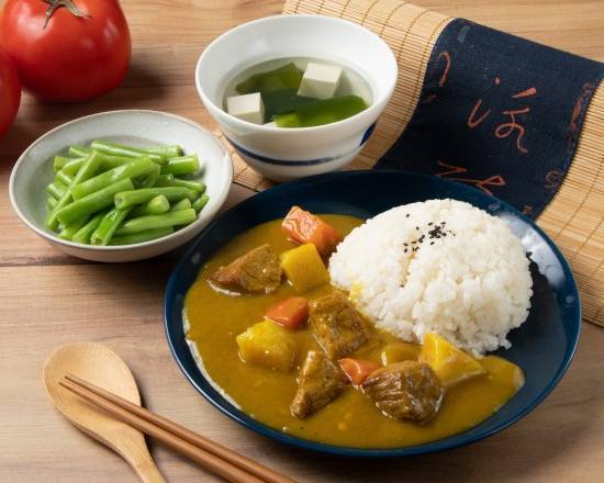 豬肉咖哩飯套餐 Pork curry rice   豚肉カーレ弁当