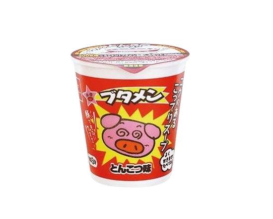 31_おやつC　ブタメン【とんこつ味】（35g）