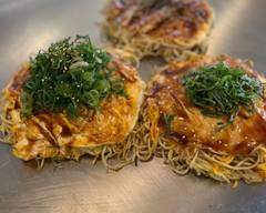 👑自慢の月焼きが人気👑お好み焼�き・鉄板 月に将む Okonomiyaki Teppan Tsukinisusumu