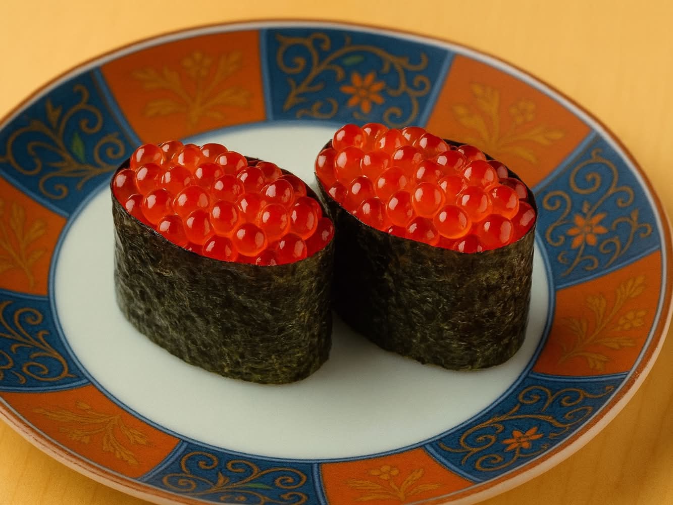 Ikura / Salmon Roe (2 Pieces)