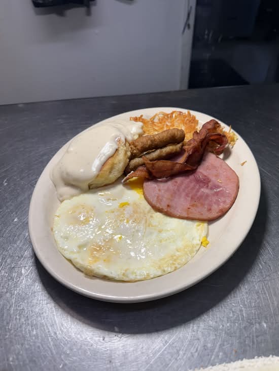 Lozano Las Vegas Kitchen (1445B State Highway 71 W)