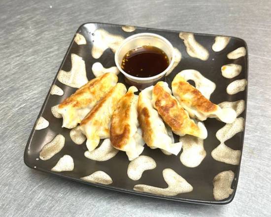 10. Gyoza