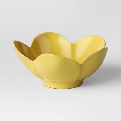 Room Essentials Melamine Figural 14oz Flower Dessert Bowl, Yellow