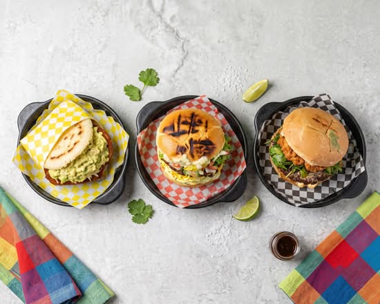 AUTANA AREPAS GRILL