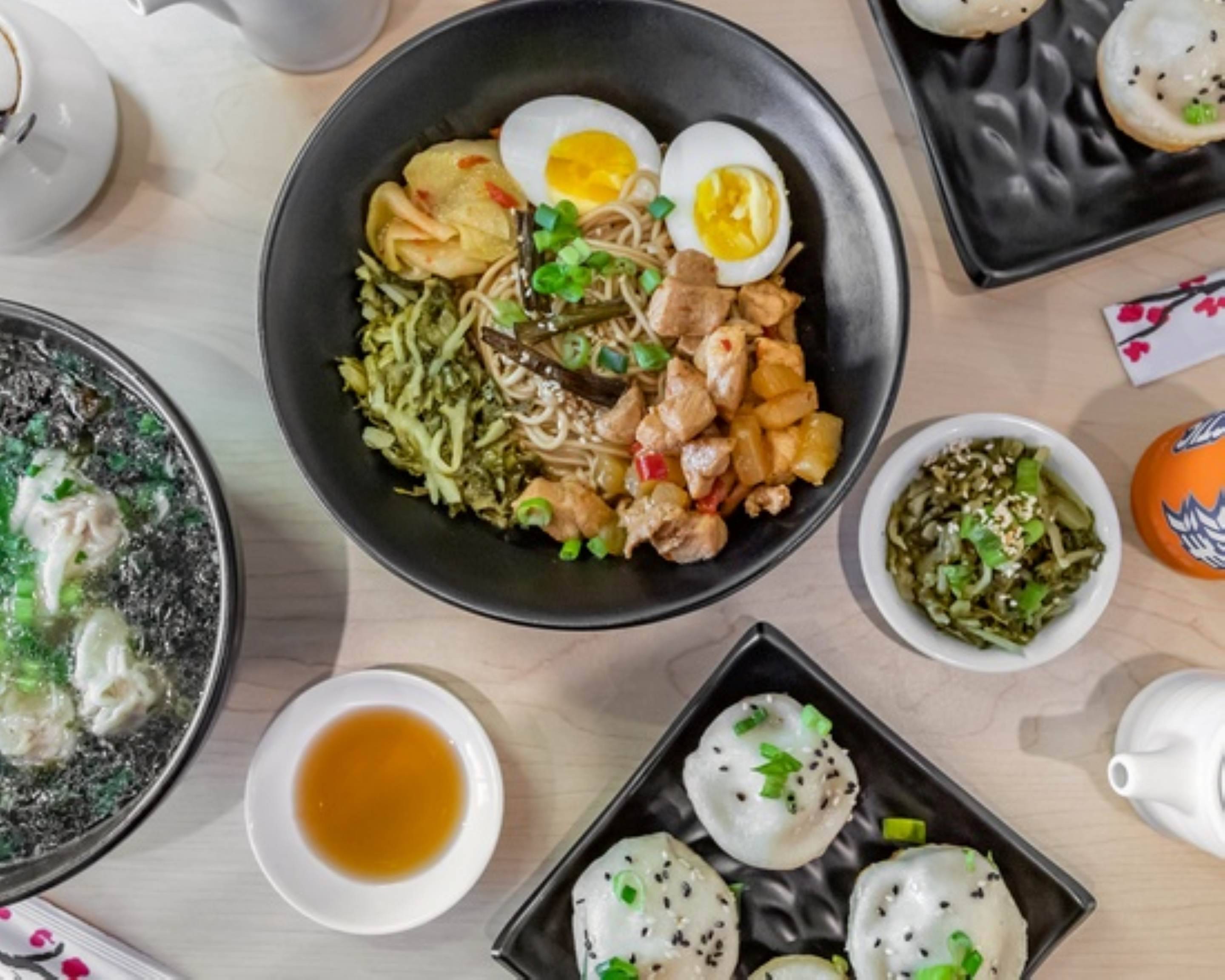 Pyi Ryo Ottawa Order YI RYO pan fried buns 一两生煎 Menu Delivery in Ottawa | Menu ...