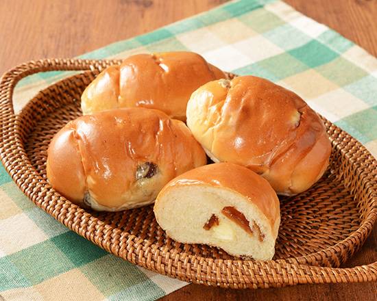 LW国産小麦のマーガリン入り≪レーズン≫ロール(4個)*