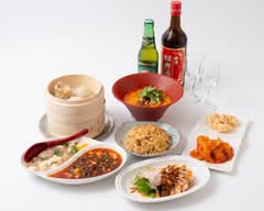夜市散歩 台湾屋台酒場 Yoichi Sanpo Taiwan Izakaya	