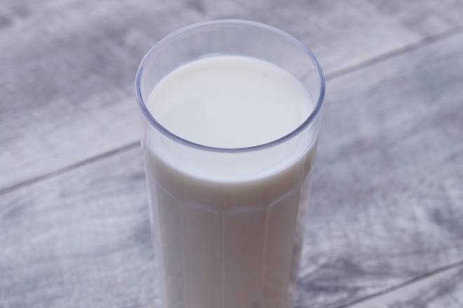 Milk (L)