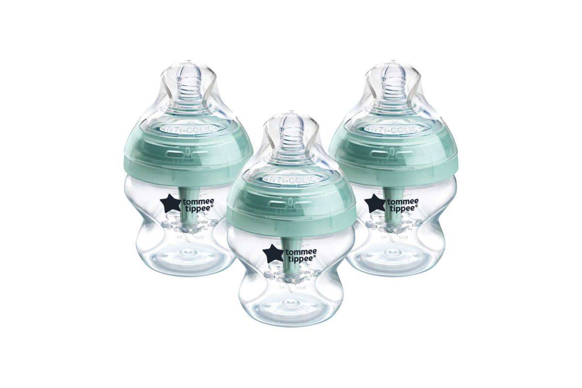 Tommee Tippee Advanced Anti-Colic Baby Bottle, Slow Flow Breast-Like Teat, Vented Anti-Colic Wand, Self-Sterilising, Pack of 3