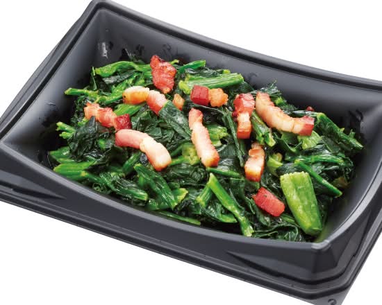 ほうれん草とベーコンのバターソテー　Butter-sautéed Spinach with Bacon