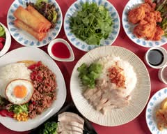 ガパオライスとカオマンガイ　七色キッチン今川A GapaoRice & Khaomangai SevenMealsKitchenImagawaA