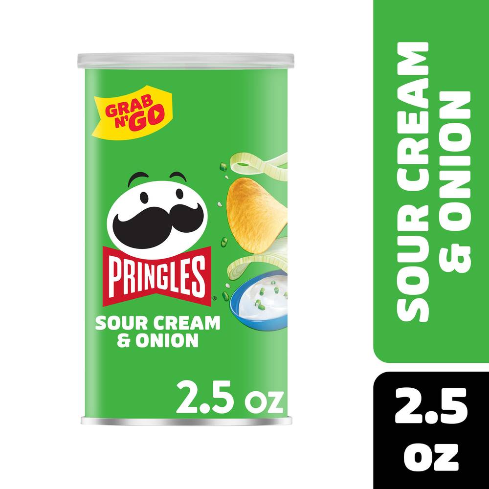 Pringles Sour Cream & Onion Flavored Potato Crisps (2.5 oz)