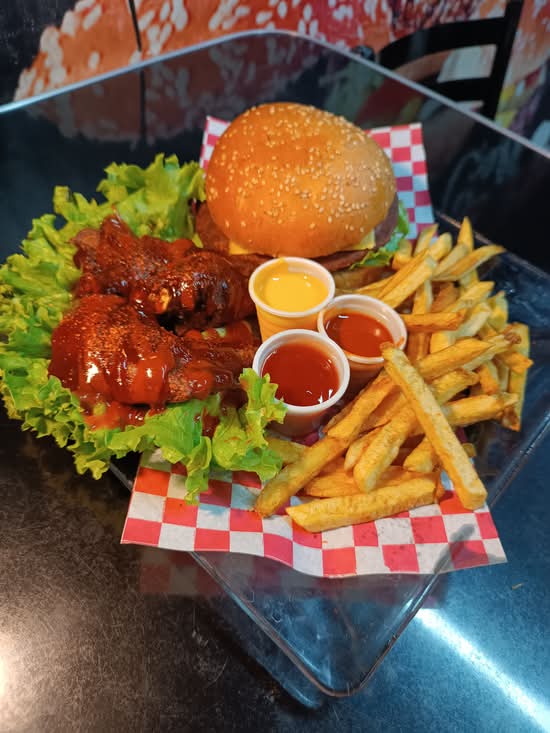 Café los 80s Rock Galaga