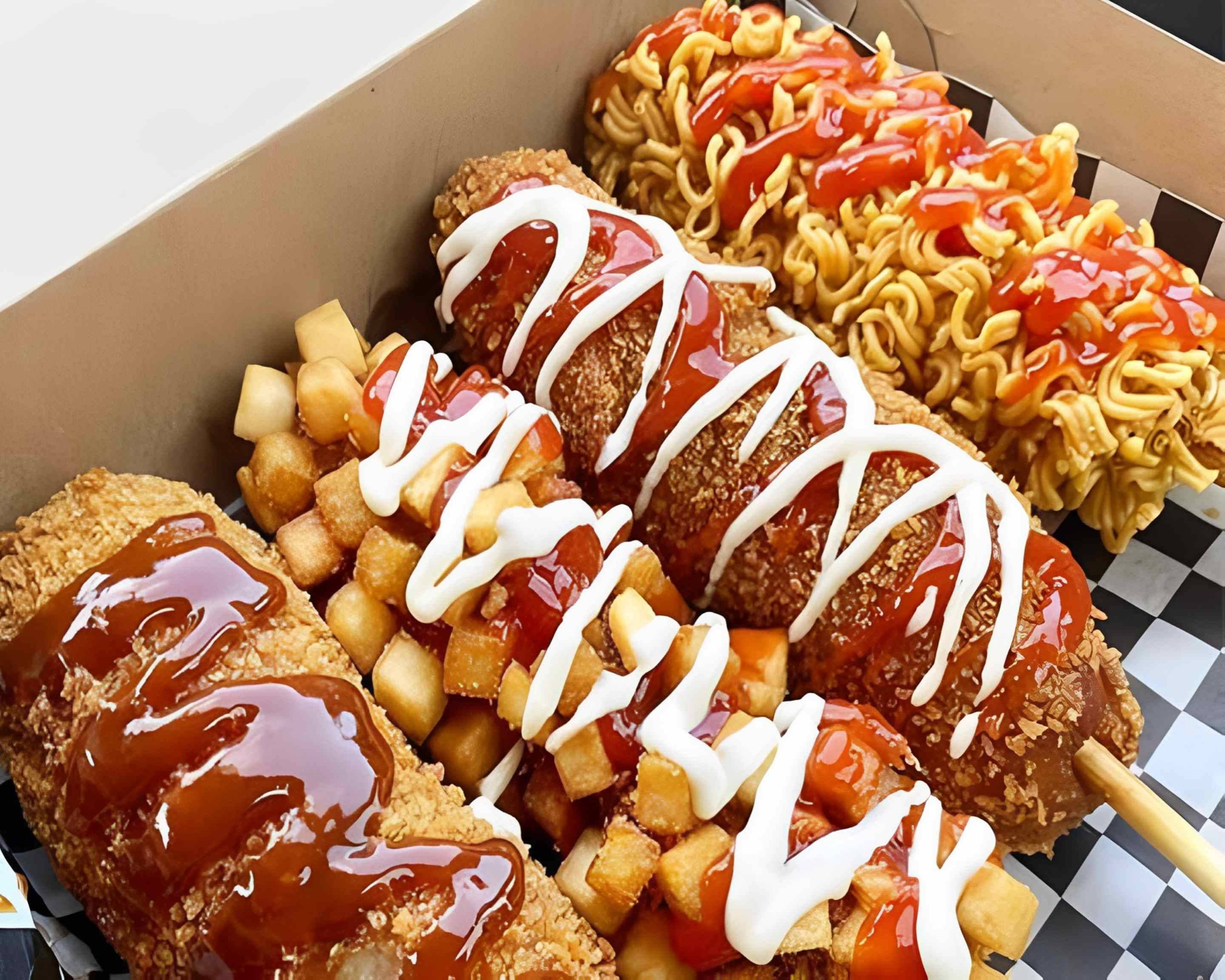 Order Big Mom's House - Menu & Prices - East Lansing Delivery
