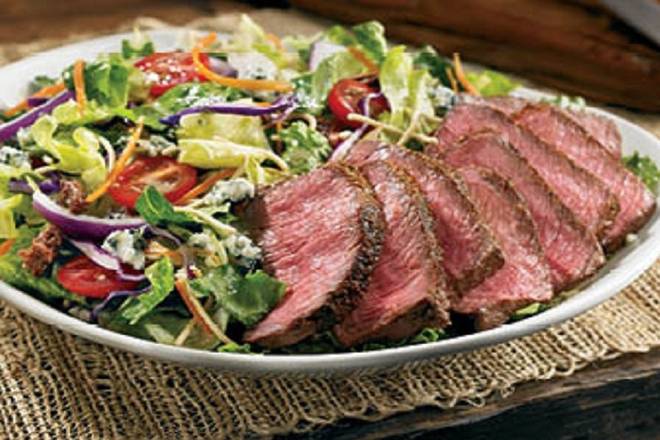 Steakhouse Salad*
