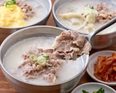 しみる旨さ極濃ソルロンタン  ソルロン堂