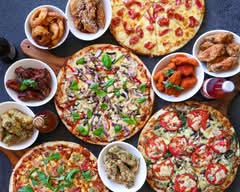 Luna Italian Cuisine (100 Legacy Pk Dr)