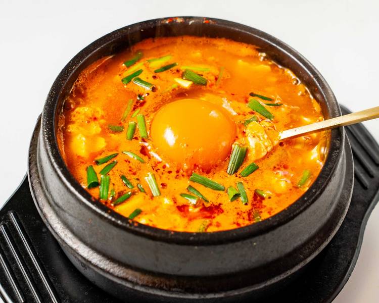 韓方純豆腐ハンバンスンドゥブ　漢方薬膳スープ 4パック Amazon.co.jp: モランボン スンドゥブ チゲ用 スープ ×4袋