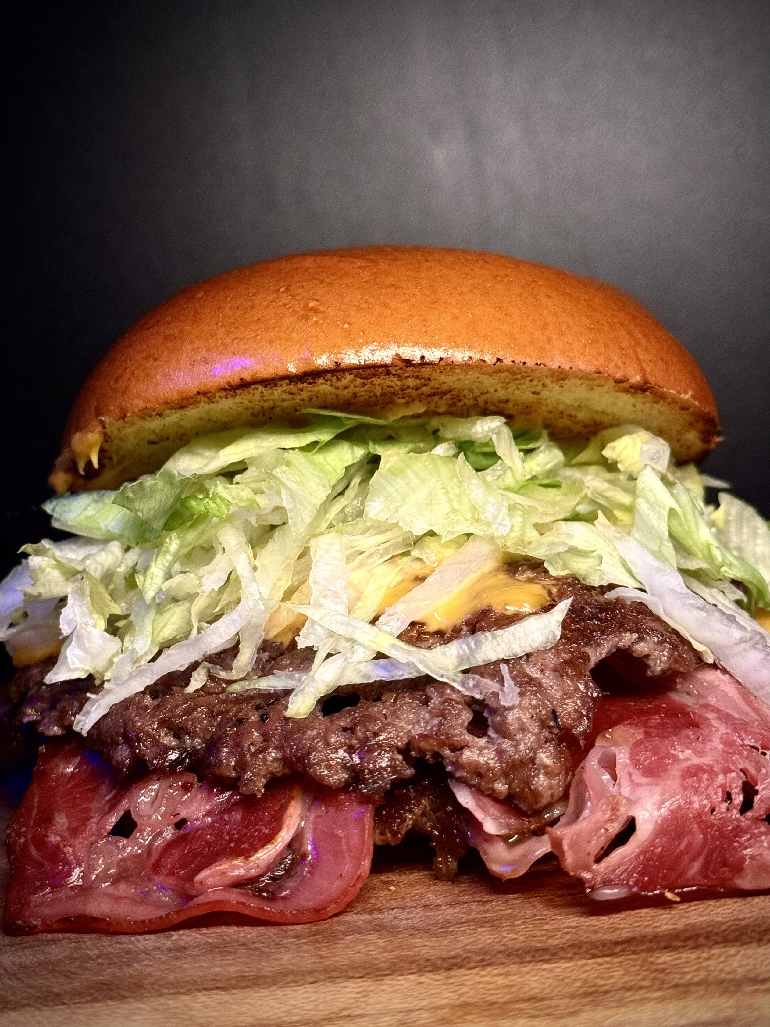 Mammoth Smash Burger