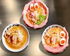 ニューヨークのラーメン屋 滋賀本店