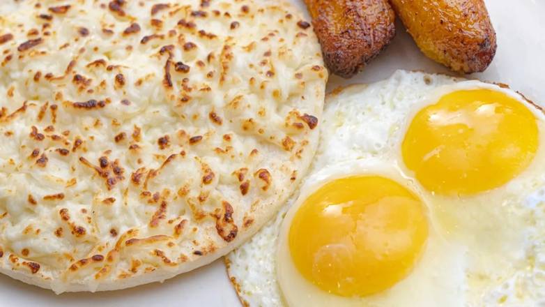 Sunny Side Up Eggs, Arepa, and Cheese (cacerola y arepa)