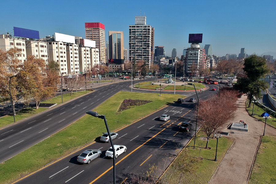 Imagen aérea de la plaza Italia en Santiago