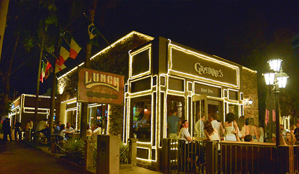 Grainne's Irish Pub