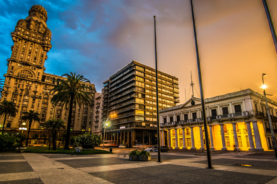 Plaza Independencia, Montevideo