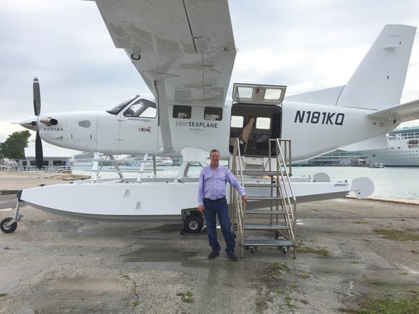uberseaplane_winner