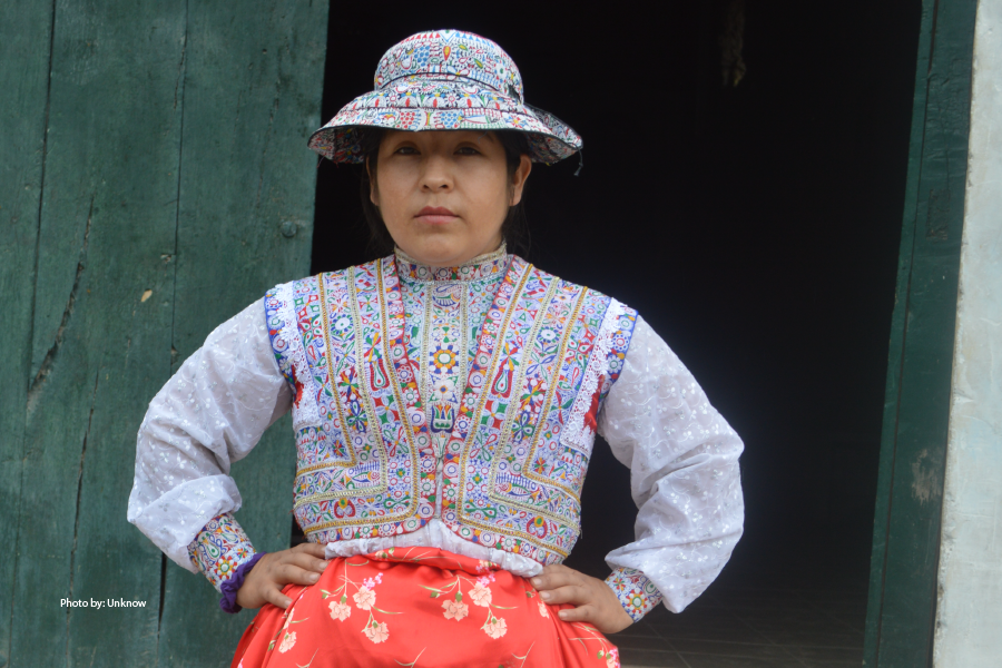 Traje tradicional de baile arequipeño