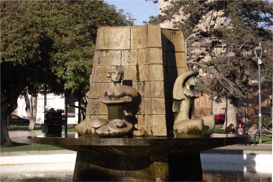  Fuente de la Plaza de armas