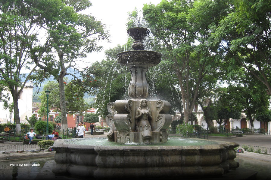 La Fuente de las Sirenas