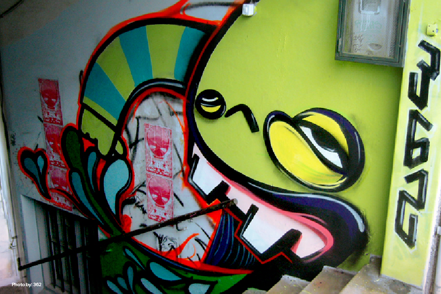 Colorido graffiti en Cerro Alegre